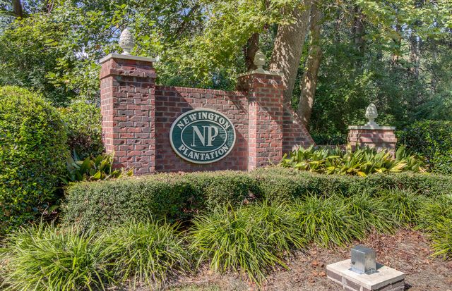 17 Plantation Circle, Summerville, SC 29485