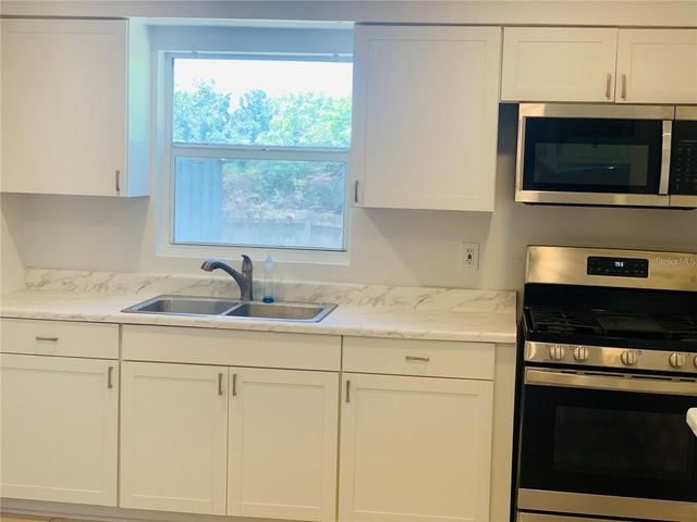 1135 7TH STREET N, Safety Harbor, FL 34695