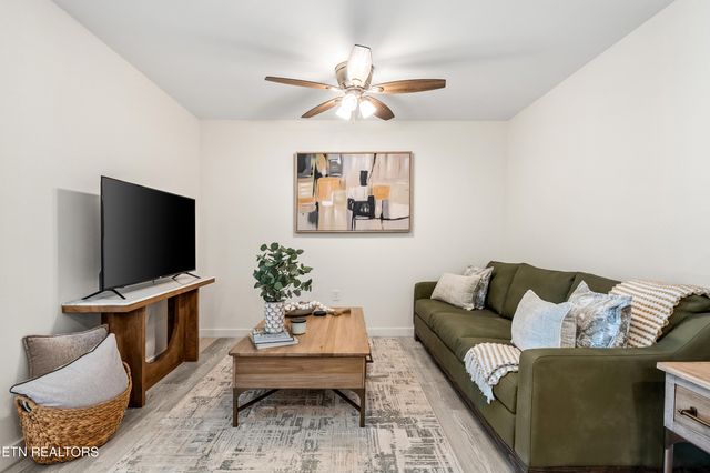 227 Sharon Drive 215, Pigeon Forge, TN 37863