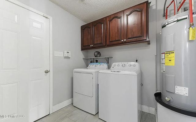 6911 S Pinehurst Drive, Ocean Springs, MS 39564