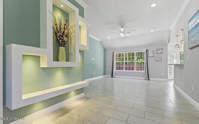 6911 S Pinehurst Drive, Ocean Springs, MS 39564