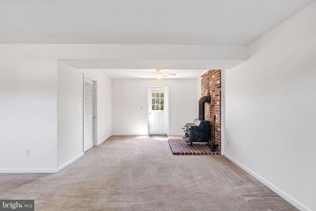 6421 HALEYS MILL RD, Spotsylvania, VA 22551