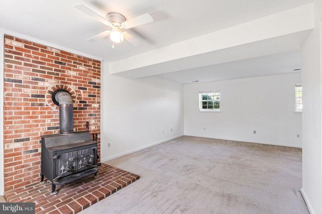 6421 HALEYS MILL RD, Spotsylvania, VA 22551