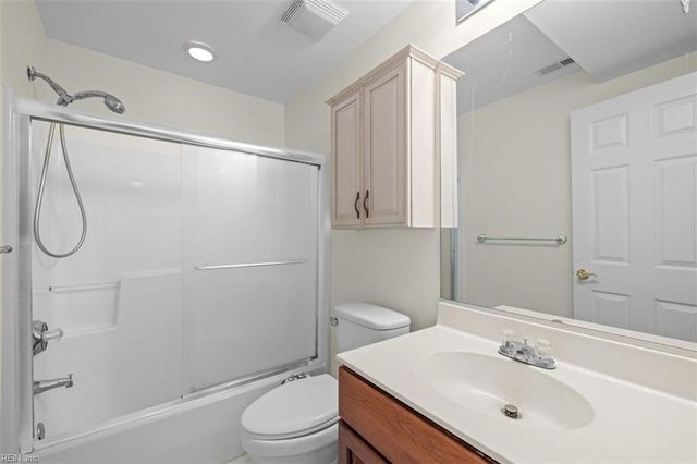475 Water St Apt 515, Portsmouth, VA 23704
