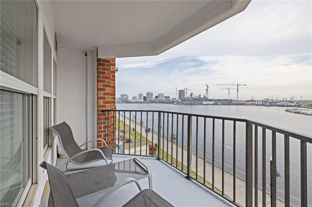 475 Water St Apt 515, Portsmouth, VA 23704