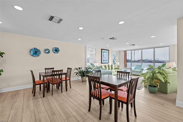 475 Water St Apt 515, Portsmouth, VA 23704