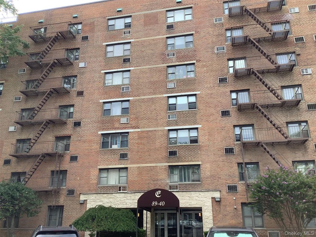8940 151 Avenue 1F, Howard Beach, NY 11414 — exterior