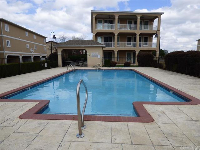 183 Villa Pt Apt C, Hot Springs, AR 71913
