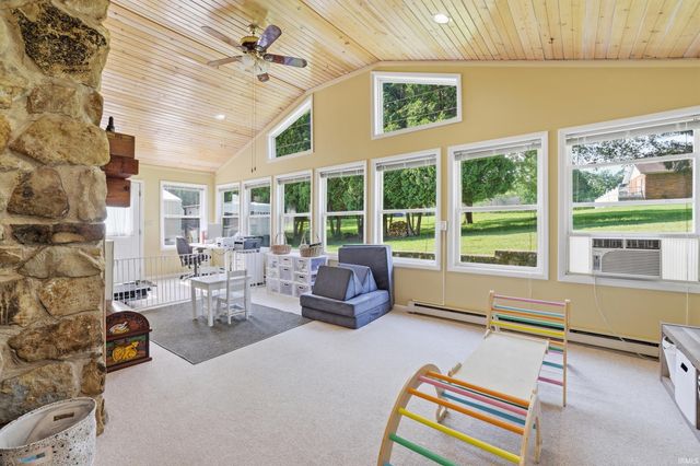 4045 S Gran Haven Drive, Bloomington, IN 47401