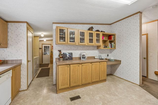 650 Gamble Gap Road, Tellico Plains, TN 37385