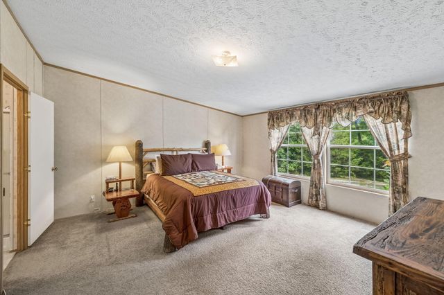 650 Gamble Gap Road, Tellico Plains, TN 37385