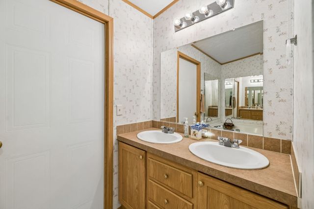 650 Gamble Gap Road, Tellico Plains, TN 37385