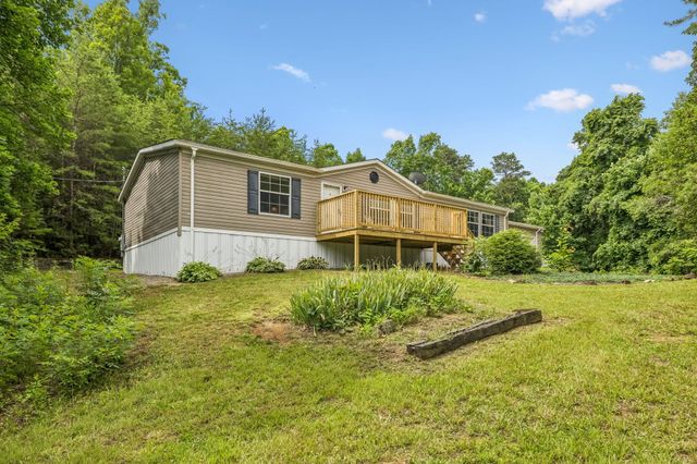 650 Gamble Gap Road, Tellico Plains, TN 37385