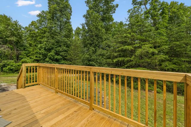 650 Gamble Gap Road, Tellico Plains, TN 37385