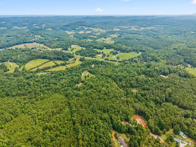 650 Gamble Gap Road, Tellico Plains, TN 37385