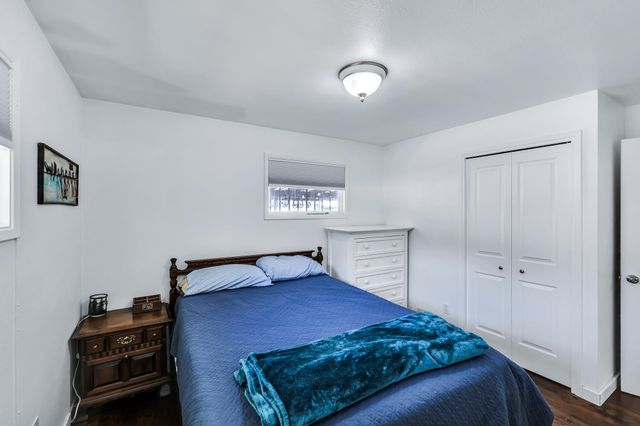 5917 N ADDISON St, Spokane, WA 99208