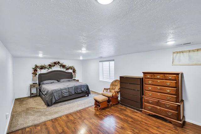 5917 N ADDISON St, Spokane, WA 99208