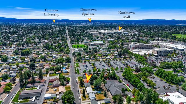5917 N ADDISON St, Spokane, WA 99208