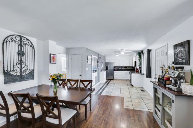 5917 N ADDISON St, Spokane, WA 99208