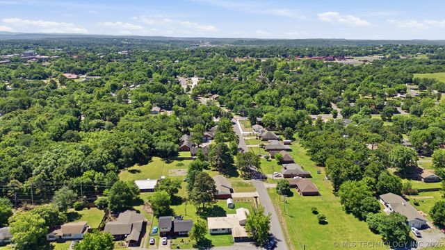 201 Northside Court, Tahlequah, OK 74464