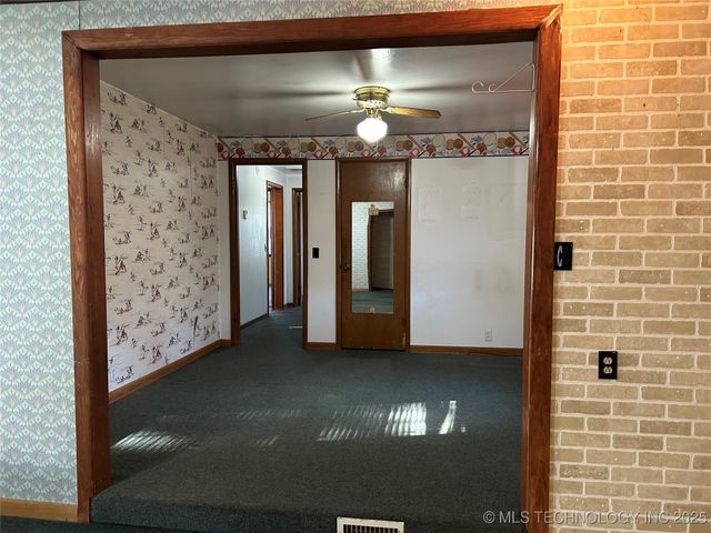 201 Northside Court, Tahlequah, OK 74464