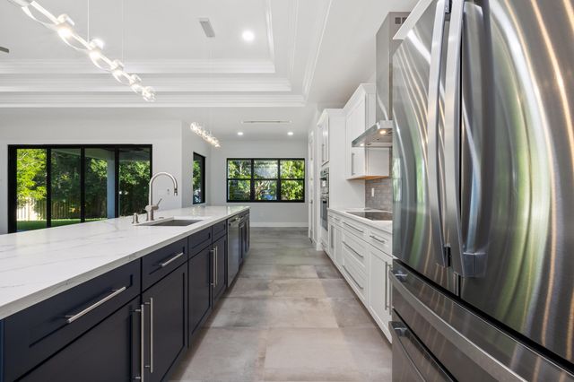 513 SW South Carolina Drive, Stuart, FL 34994