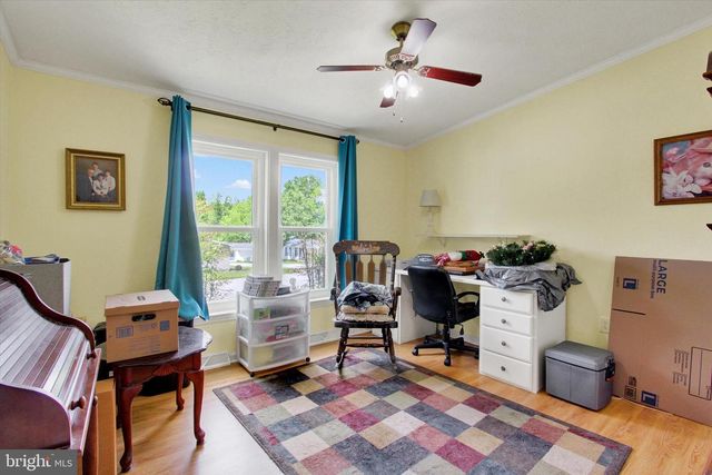 324 CRYSTAL CREEK XING, Abbottstown, PA 17301