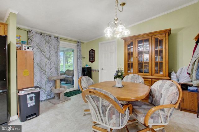 324 CRYSTAL CREEK XING, Abbottstown, PA 17301