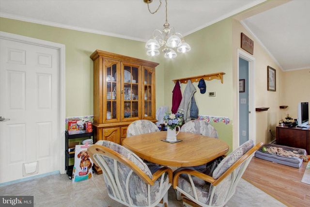 324 CRYSTAL CREEK XING, Abbottstown, PA 17301