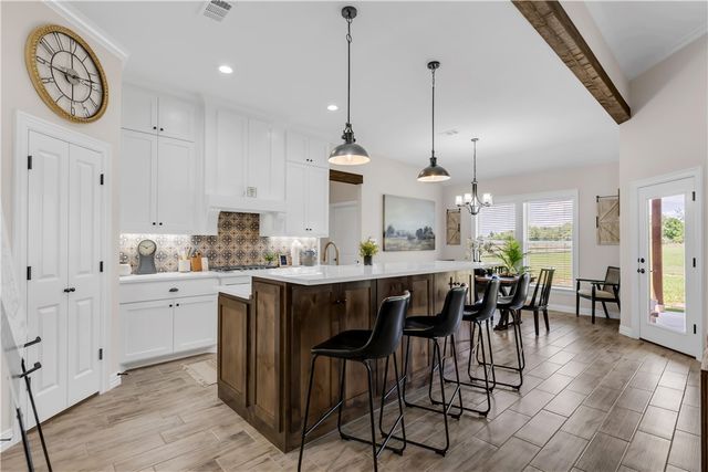 3310 Hunters Crossing Trail, Bryan, TX 77808