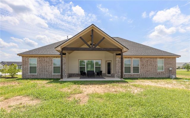 3310 Hunters Crossing Trail, Bryan, TX 77808