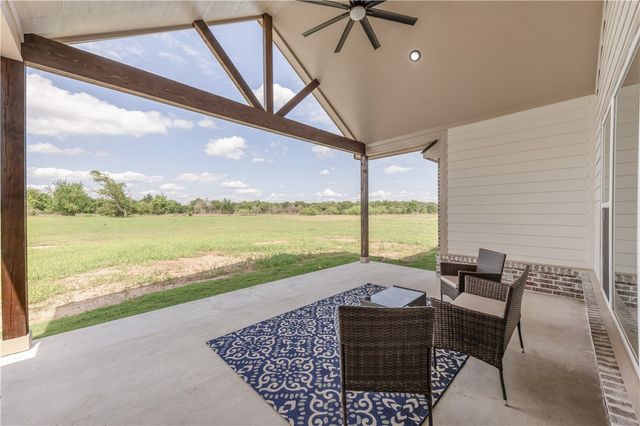 3310 Hunters Crossing Trail, Bryan, TX 77808