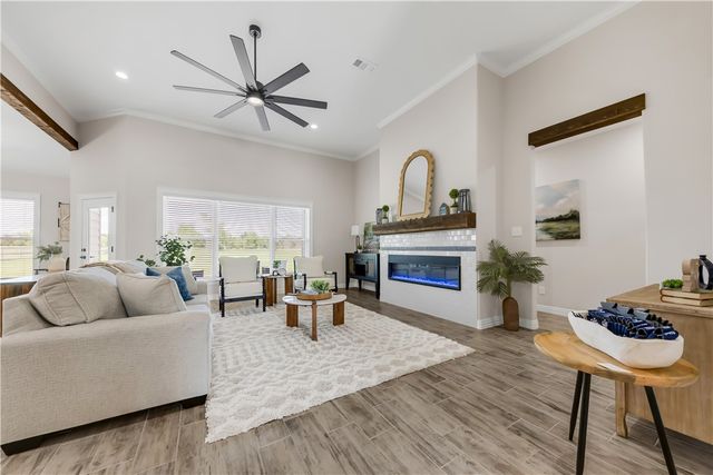 3310 Hunters Crossing Trail, Bryan, TX 77808