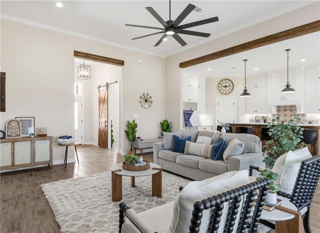 3310 Hunters Crossing Trail, Bryan, TX 77808