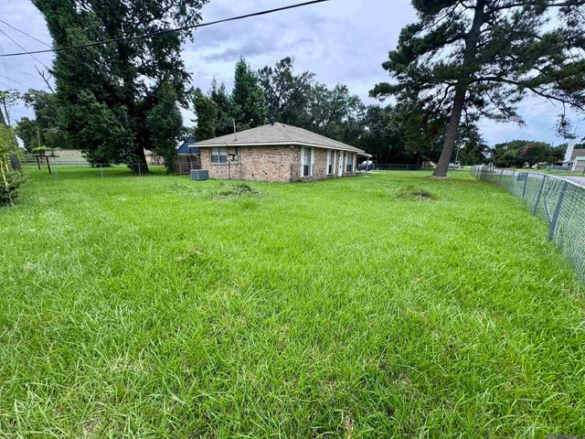 832 Sherron Ave, Baker, LA 70714