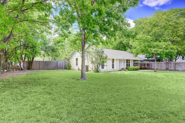 3100 Ray Wood DR, Austin, TX 78704