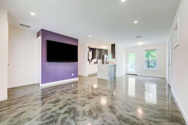 3100 Ray Wood DR, Austin, TX 78704