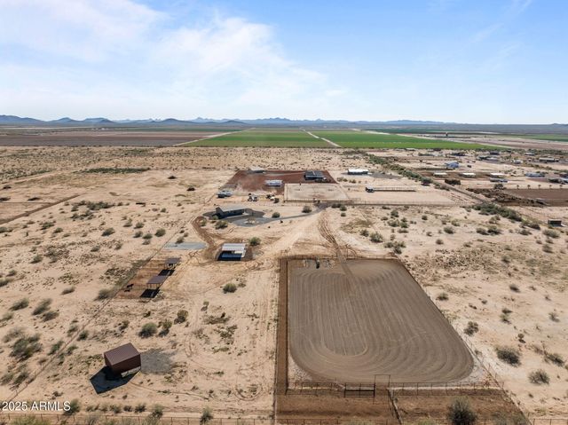 48800 W Long Rifle Road, Aguila, AZ 85320