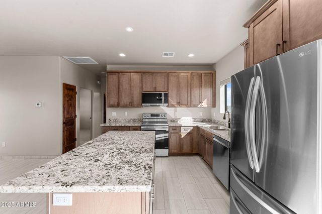 48800 W Long Rifle Road, Aguila, AZ 85320