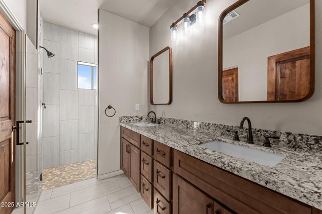 48800 W Long Rifle Road, Aguila, AZ 85320