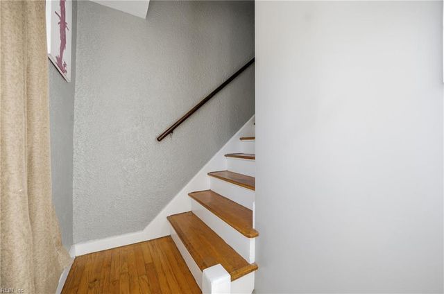 512 W Little Creek RD, Norfolk, VA 23505