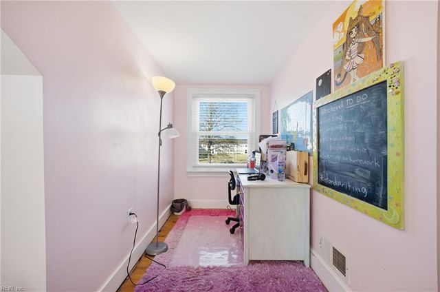 512 W Little Creek RD, Norfolk, VA 23505