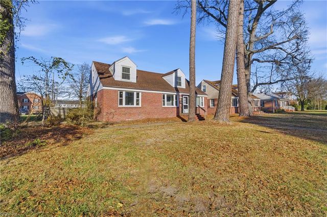 512 W Little Creek RD, Norfolk, VA 23505