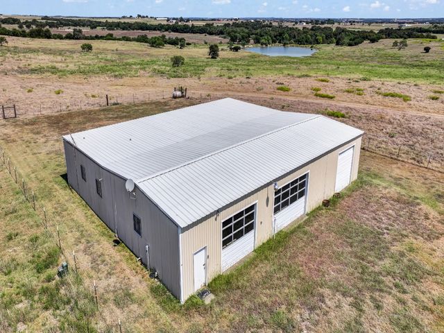 5108 Woodard Avenue, Cleburne, TX 76033