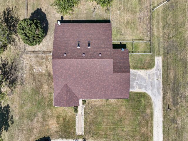 5108 Woodard Avenue, Cleburne, TX 76033