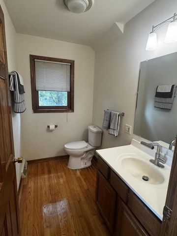 3344 Lake DRIVE, Hartford, WI 53027