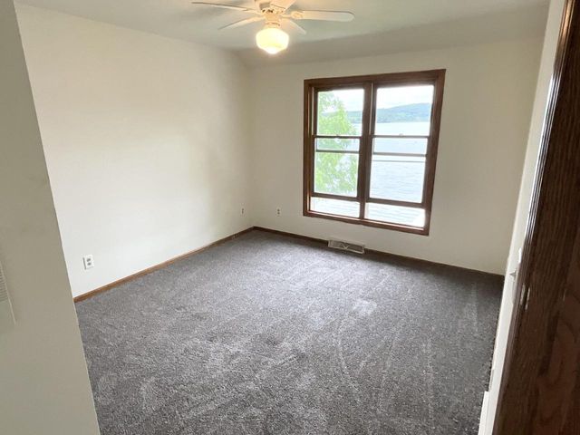 3344 Lake DRIVE, Hartford, WI 53027