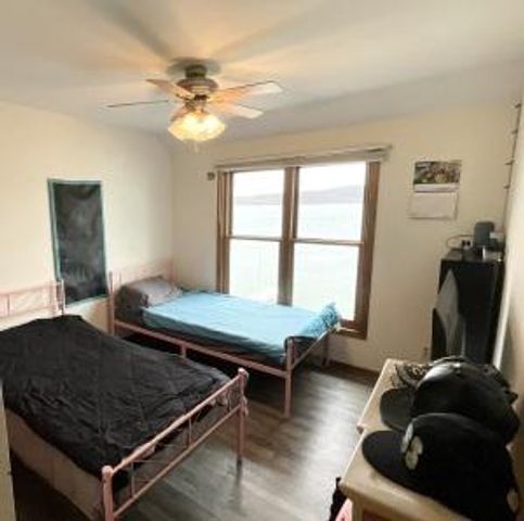3344 Lake DRIVE, Hartford, WI 53027