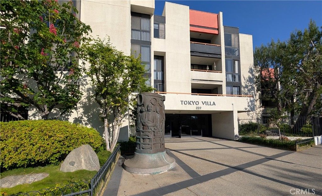 222 S Central Avenue 109, Los Angeles, CA 90012