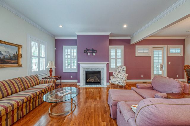 250 2nd STREET, Oakmont, PA 15139